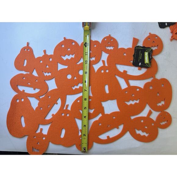 Set of 7 Halloween Placements Pumpkin Knit Autumn - Picture 3 of 4